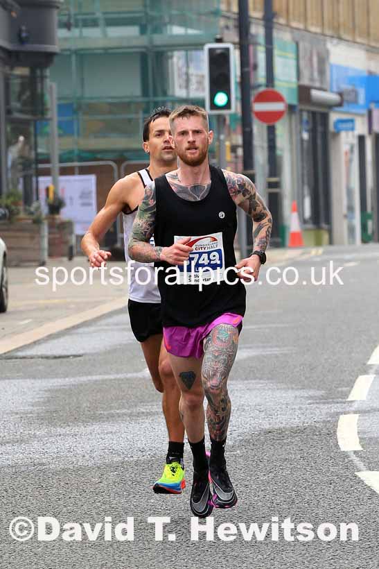 Sunderland City Hal Marathon, 2023 Sunderland City 10k and Half Marathon. Photo: David T. Hewitson/Sports for All Pics